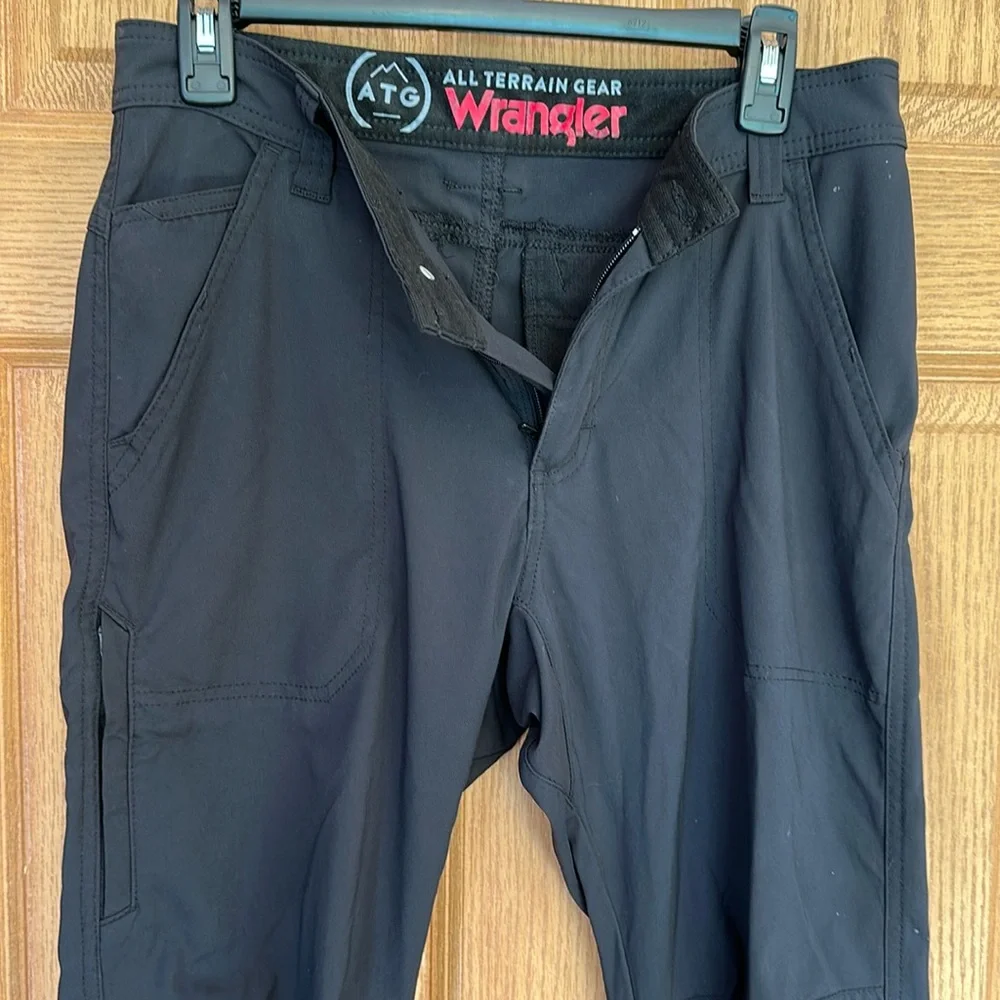Men's Wrangler ATG Black Pants - Picture 5 of 5